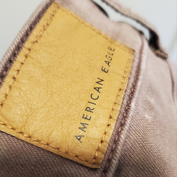 AMERICAN EAGLE | Brown Cargo High Rise Stretch Jeans in Size 10 Regular - Picture 6 of 12